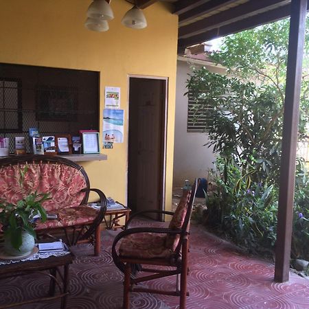 Hostal Dona Maria Pedasi Town Exterior foto