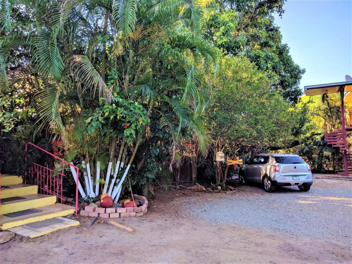 Hostal Dona Maria Pedasi Town Exterior foto