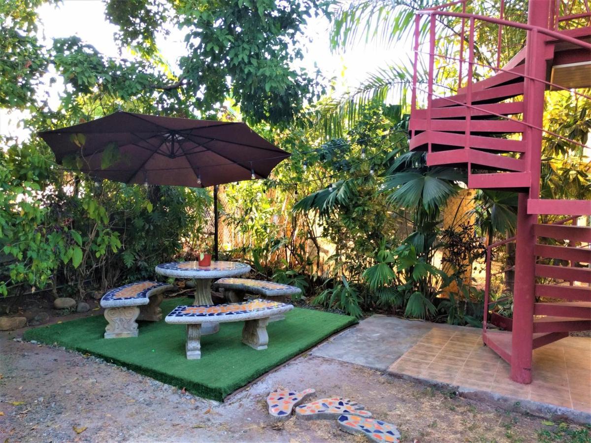 Hostal Dona Maria Pedasi Town Exterior foto