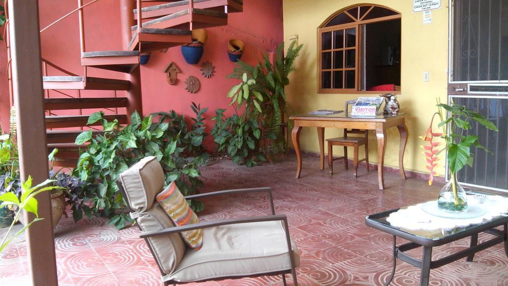 Hostal Dona Maria Pedasi Town Exterior foto